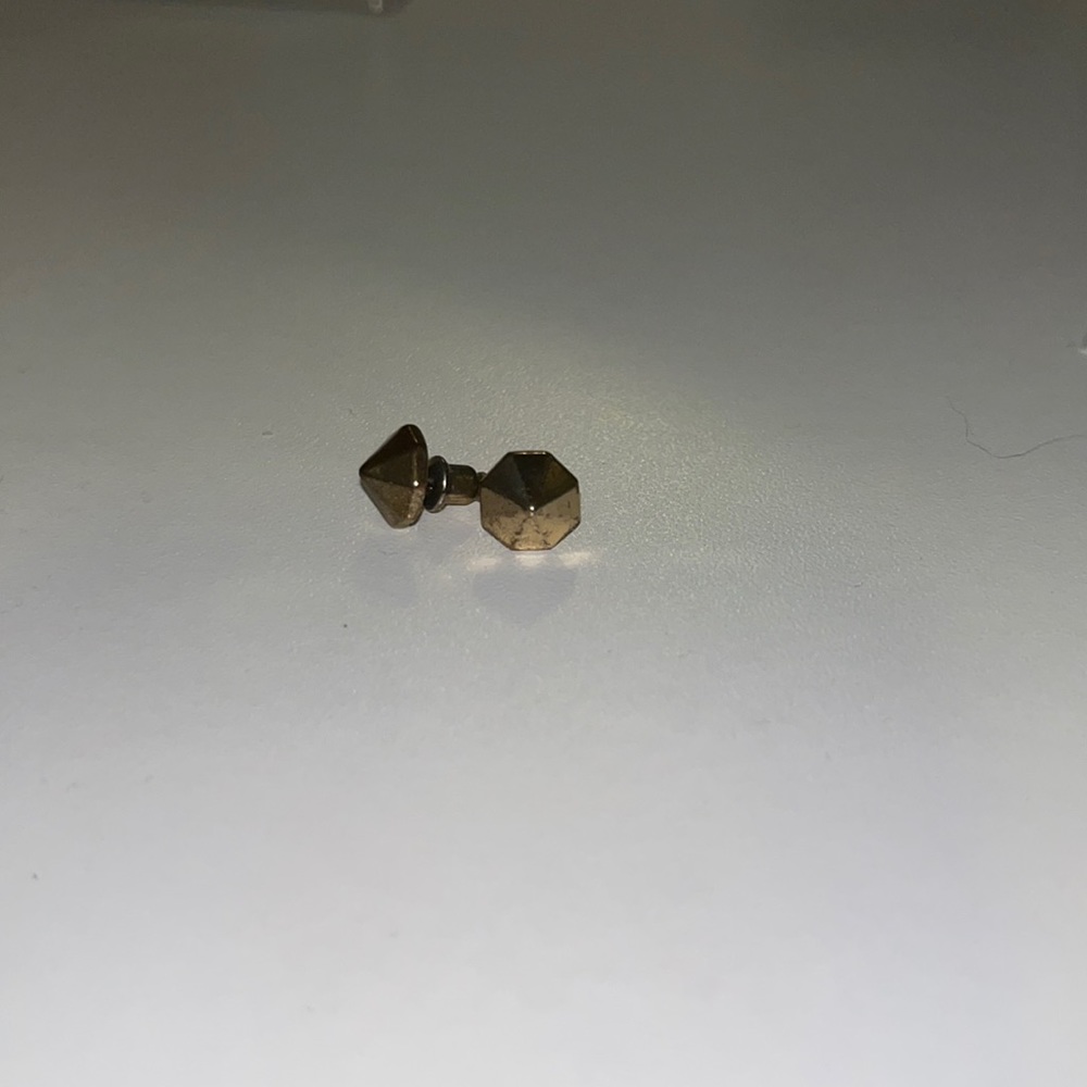 Bronze studs